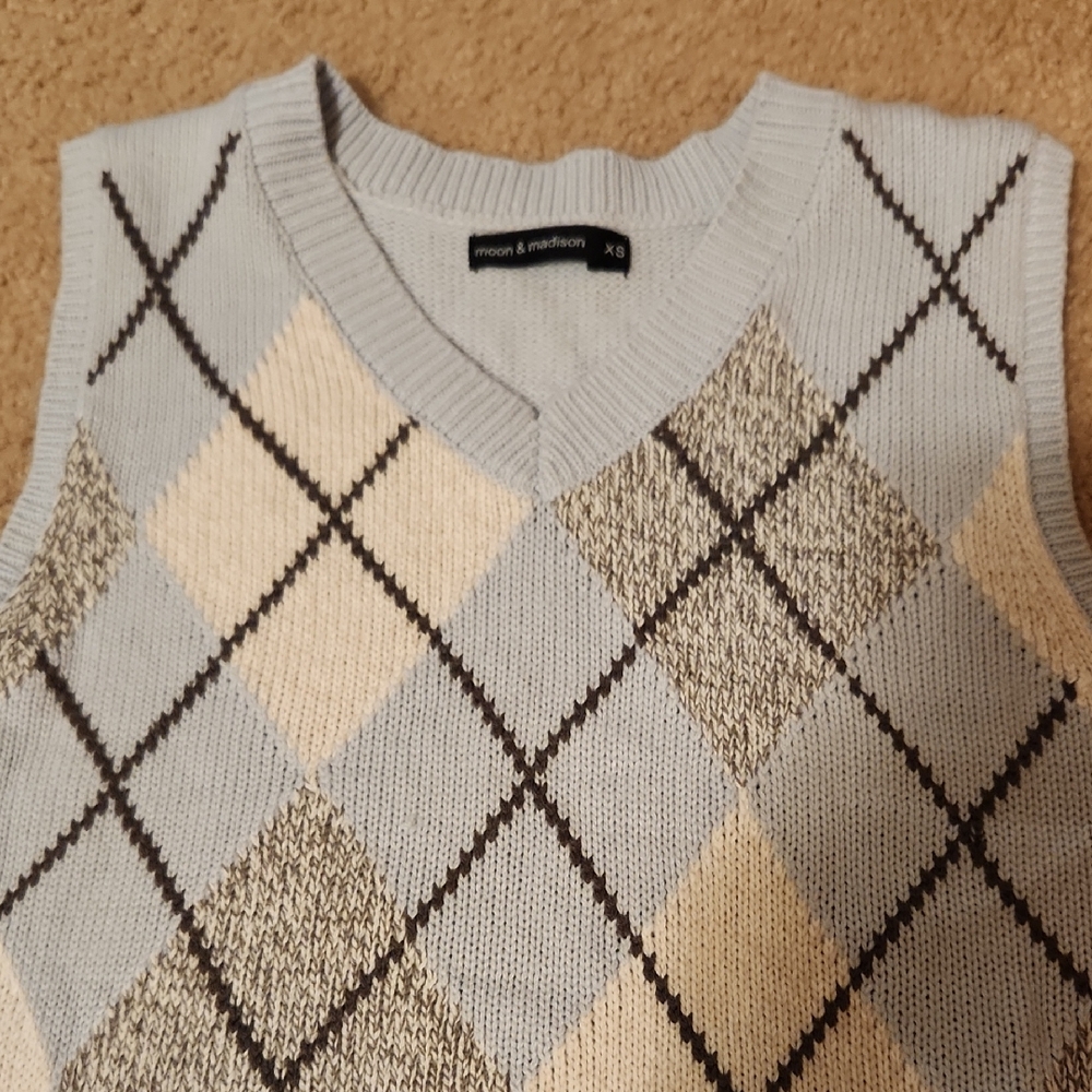 moon & madison V-Neck Argyle Sweater Vest - Light Blue and Cream
